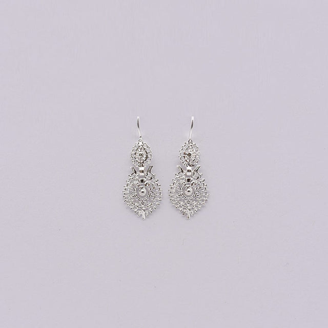 Brincos À Rainha I Silver Filigree Earrings - 1.0''