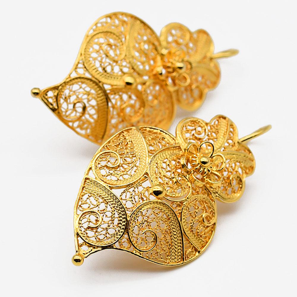 Corãçao de Viana I Gold-plated Silver Filigree Earrings - 1.4''