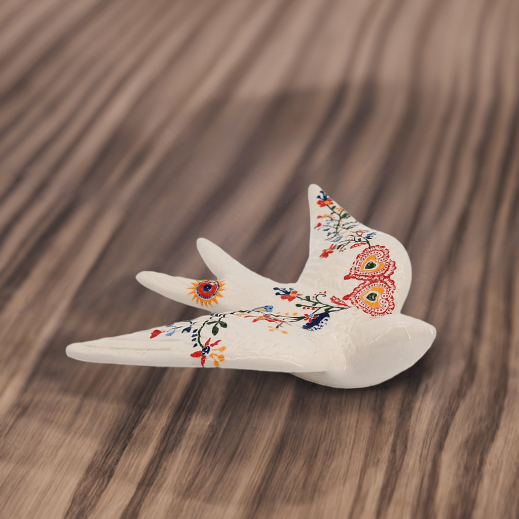 Namorados I Ceramic Swallow