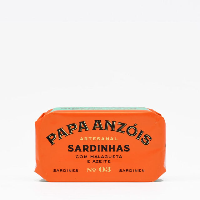 Papa Anzóis I Canned Sardines with virgin olive oil and Malagueta chili pepper