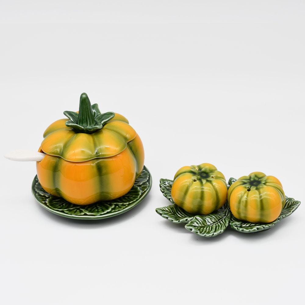 Pumpkin-shaped Ceramic salt-and-peeper Shaker