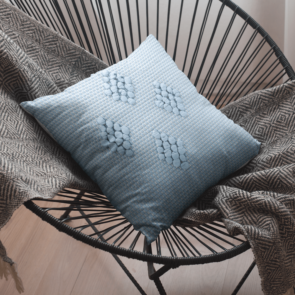 Tapete de Trapo I Pillow Cover - Light Blue